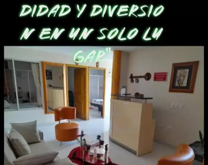 ホテル Alojamiento Panamericano San Miguel