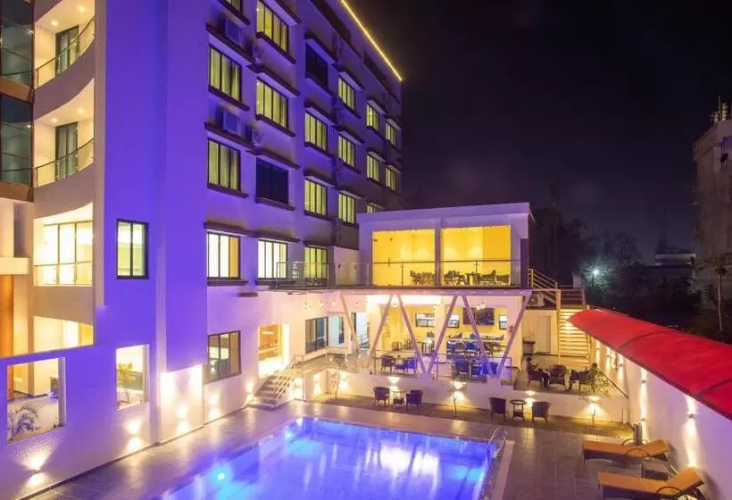 هتل Bhairahawa Garden Resort