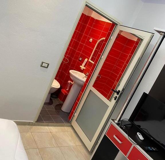 בית מלון כפרי Floger World