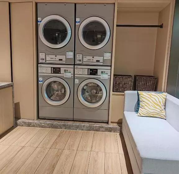 ホテル Holiday Inn Tongxiang