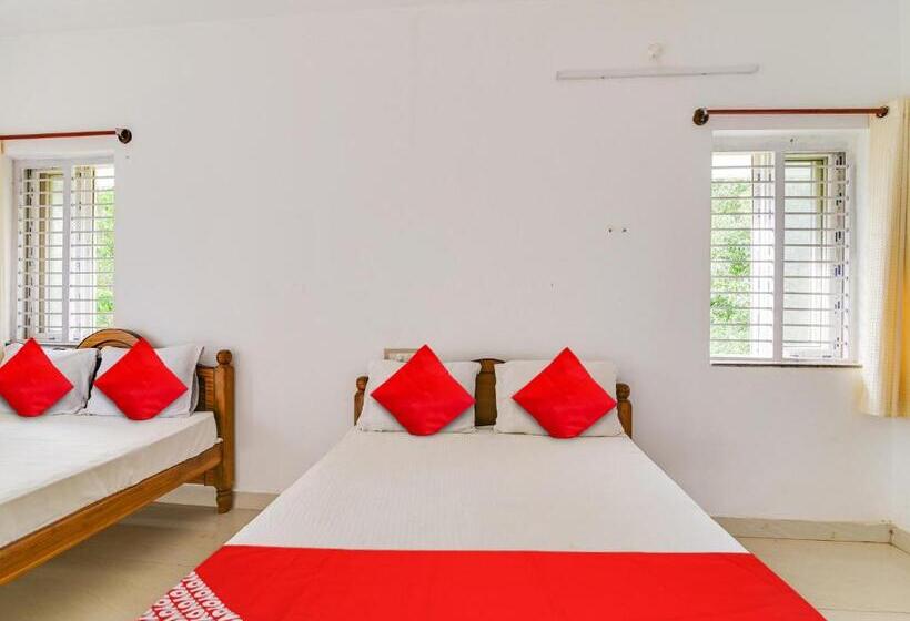 Hotel Oyo Flagship K V R Residency