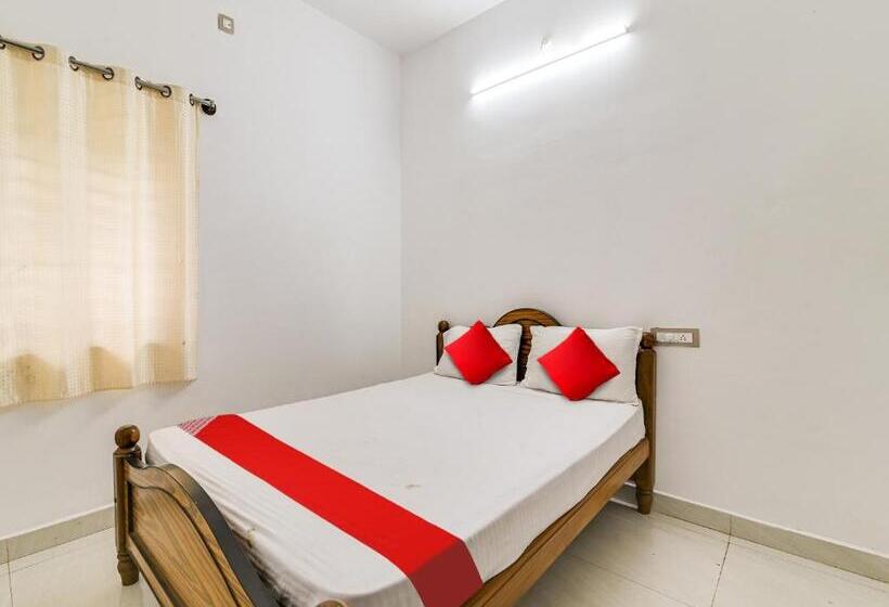 Hotel Oyo Flagship K V R Residency