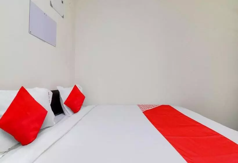 ホテル Oyo Flagship Relax Inn