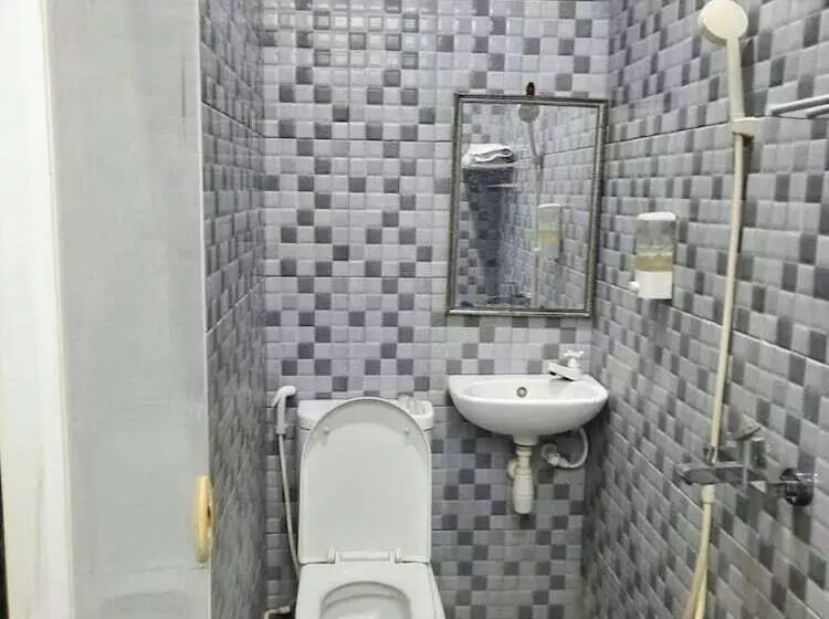 ホテル Oyo Life 92878 Kost Padma Syariah