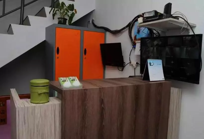 ホテル Oyo Life 92878 Kost Padma Syariah