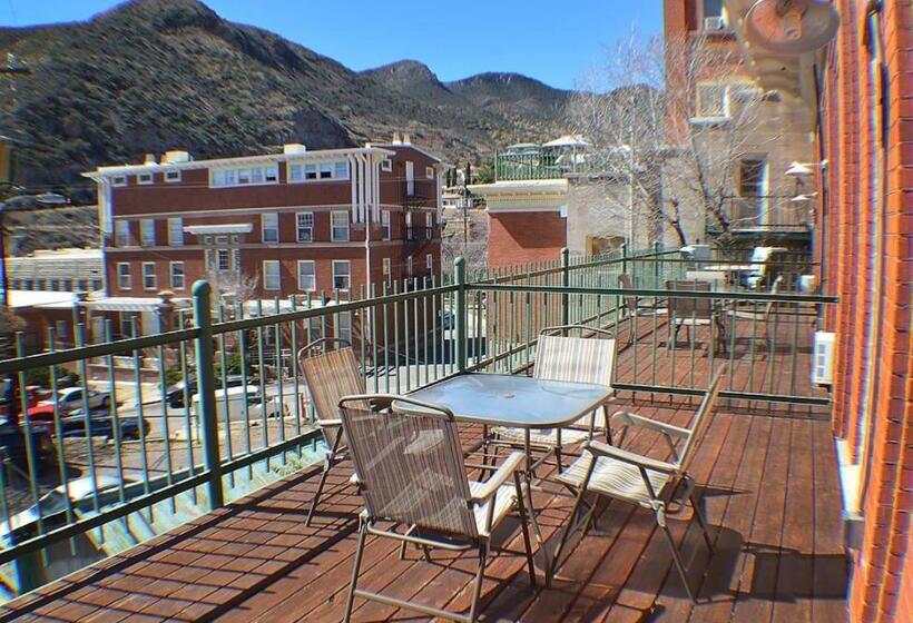 فندق The Carrick