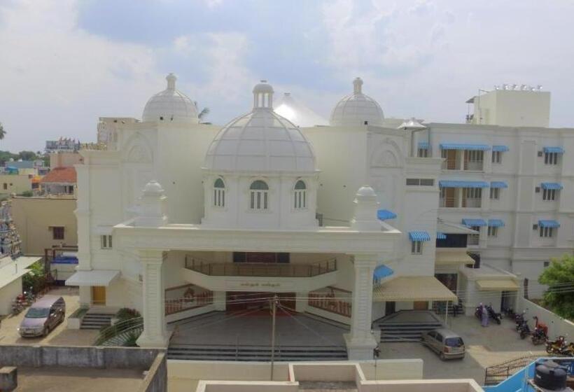 酒店 The Grand White Palace