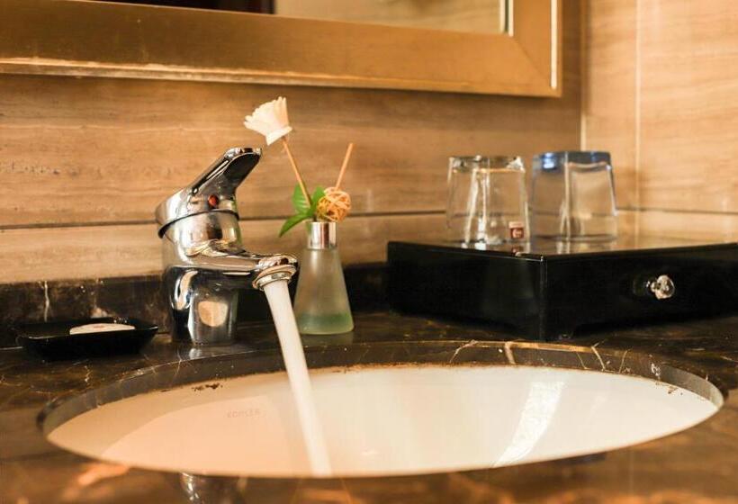 Jiahua Hotel   Wanzai Ancient City