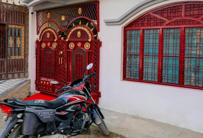 Oyo Flagship Hotel Night Bloom