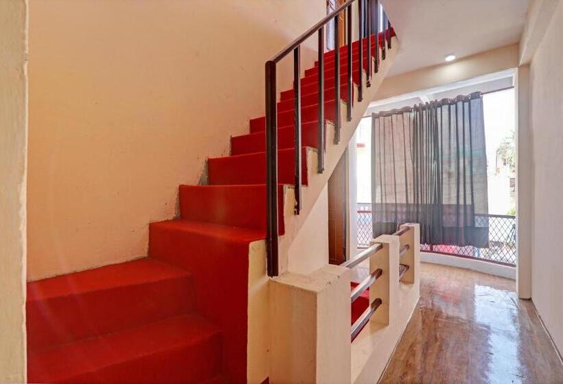 Oyo Flagship Hotel Night Bloom