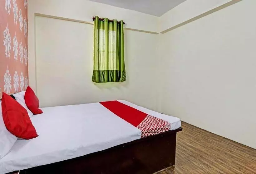 Oyo Flagship Hotel Night Bloom