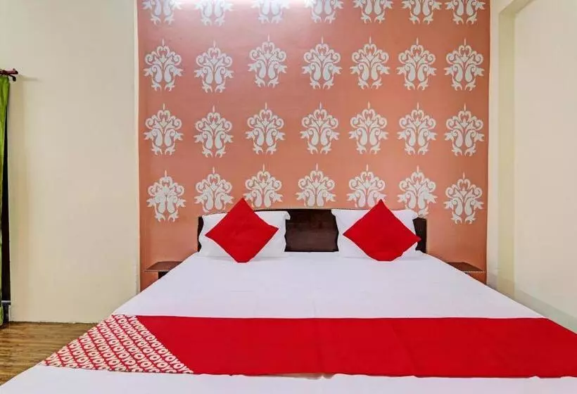 Oyo Flagship Hotel Night Bloom