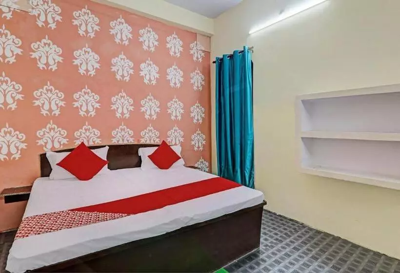 Oyo Flagship Hotel Night Bloom