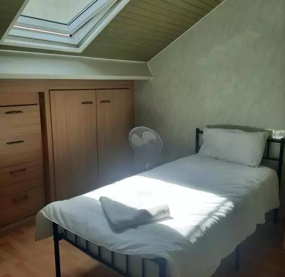 Majatalo Chambre Spacieuse Rer A