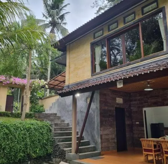 Majatalo Mambul Garden Private Villa