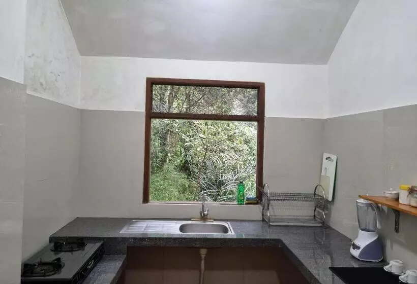 Majatalo Mambul Garden Private Villa