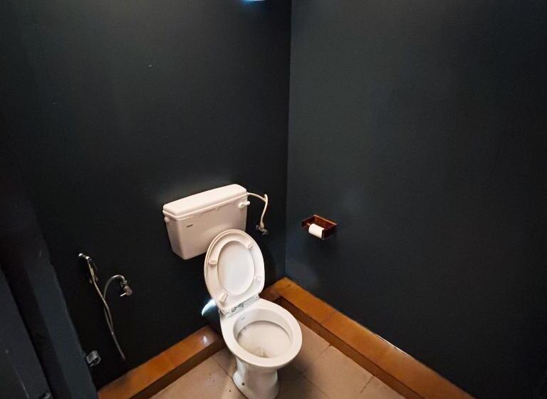 Traverse Luxe Hostel Palolem