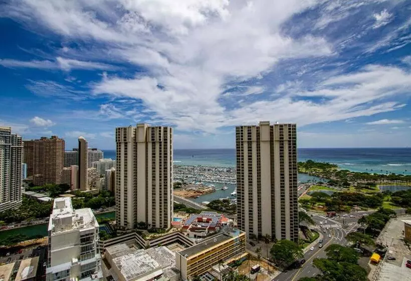 هاستل Ocean Views From Balcony Walk To Beach And Mall 3024