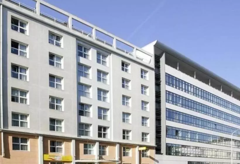 ベッドアンドブレックファースト Chatillon Citea Access Dayuse Room   Work And Day Rest Timeshare   15 Minutes Paris Montparnasse