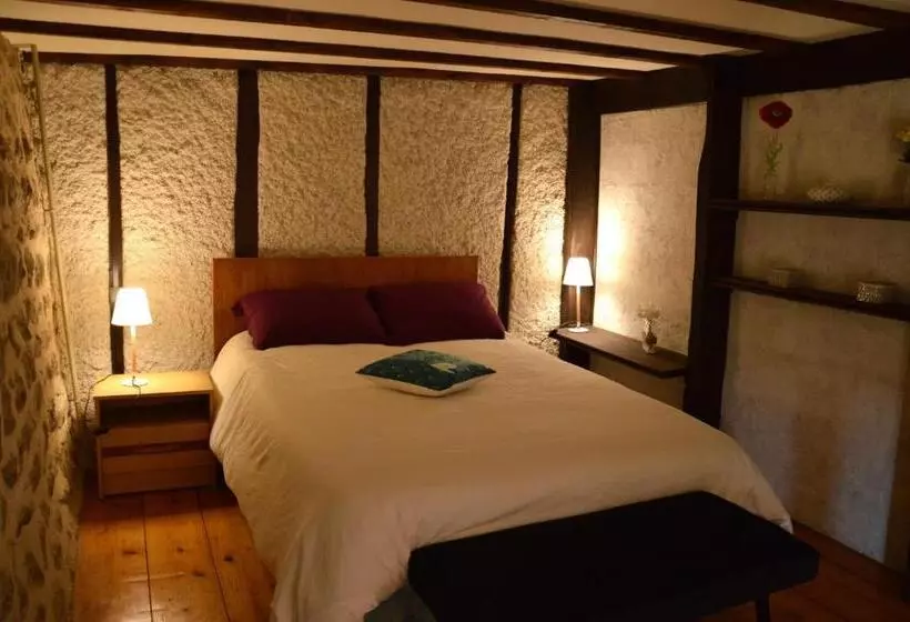 Aamiaismajoitus (B&B) Les Chambres De Solol