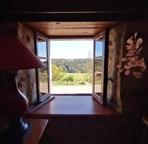 Aamiaismajoitus (B&B) Les Chambres De Solol