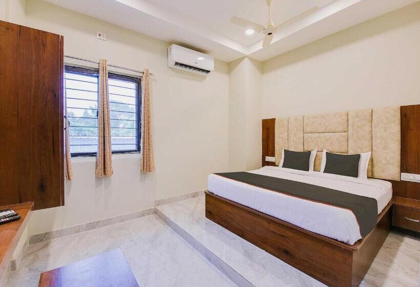 Collection O Hotel Simhadri Grand