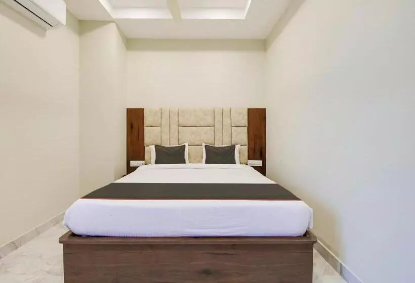 Collection O Hotel Simhadri Grand