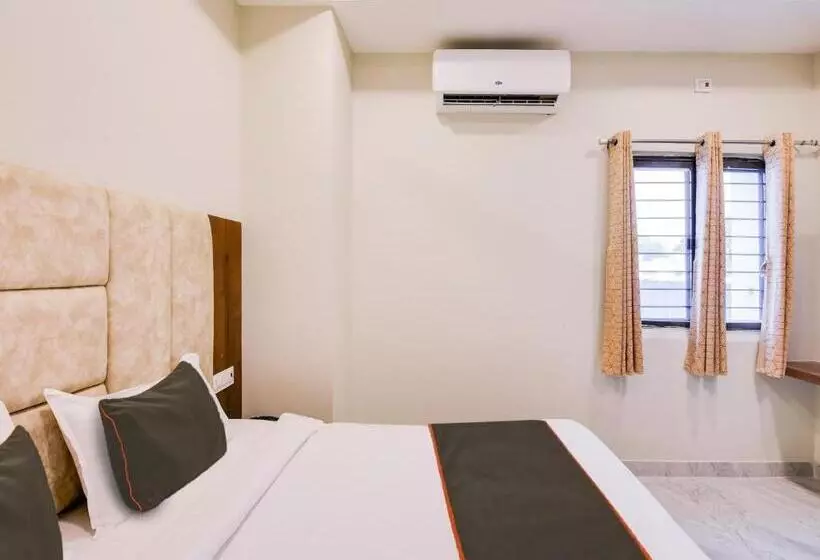 Collection O Hotel Simhadri Grand