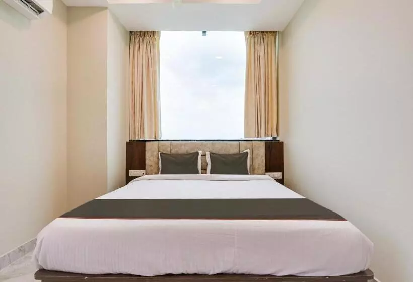 Collection O Hotel Simhadri Grand