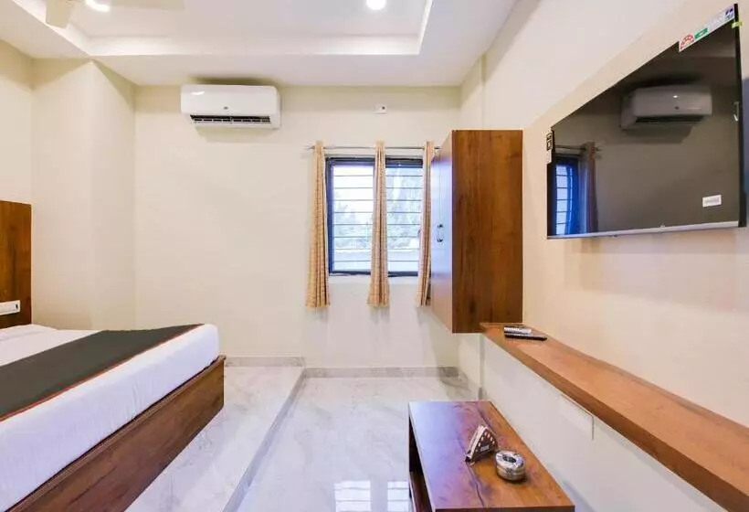 Collection O Hotel Simhadri Grand