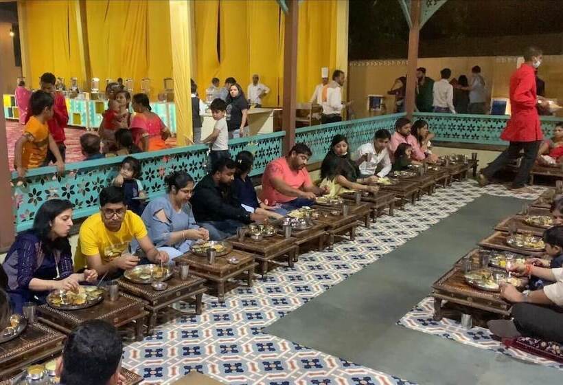 Hotel Chokar Dhani Raipur