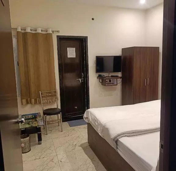 Hotelli D C Grand