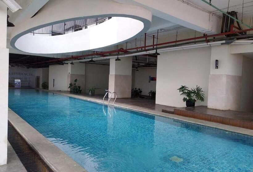 Szálloda Daima Suites Margonda