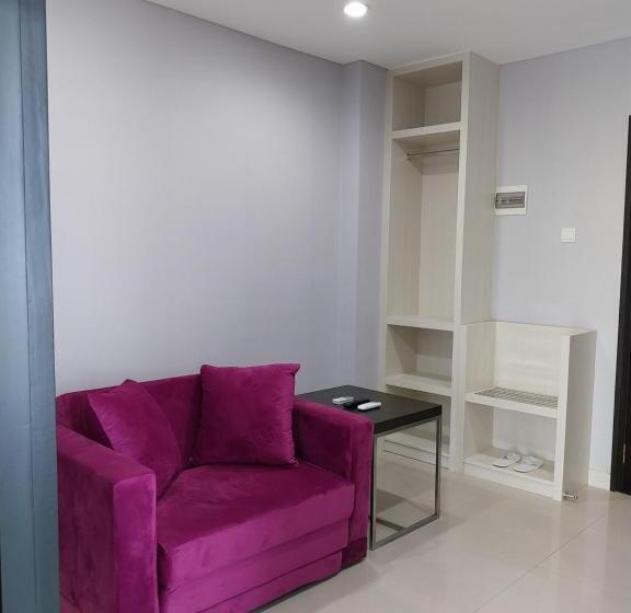 Szálloda Daima Suites Margonda