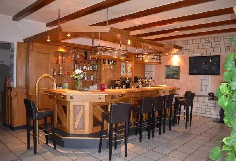 Hotelli Eggersheimer Hof