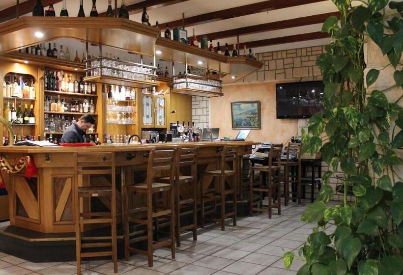 فندق Eggersheimer Hof