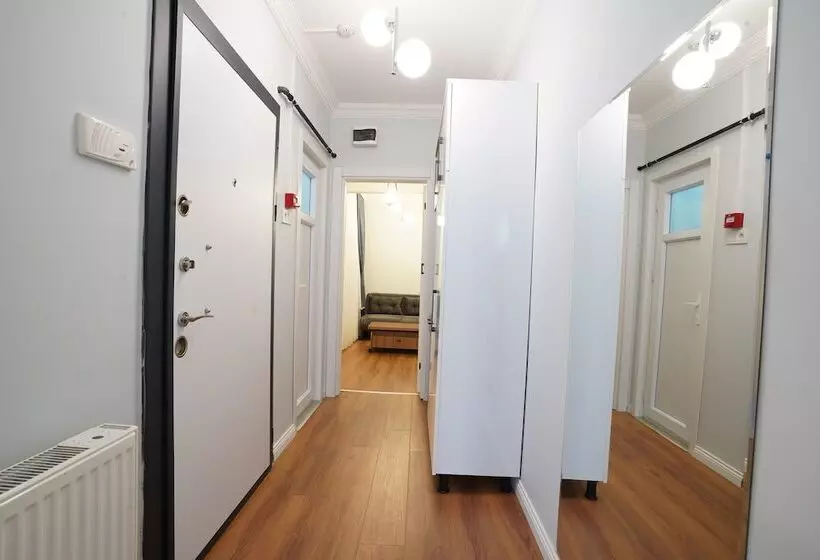 Hotelli My Suite House