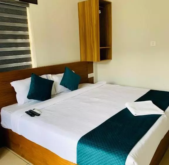 ホテル Regalia Wayanad