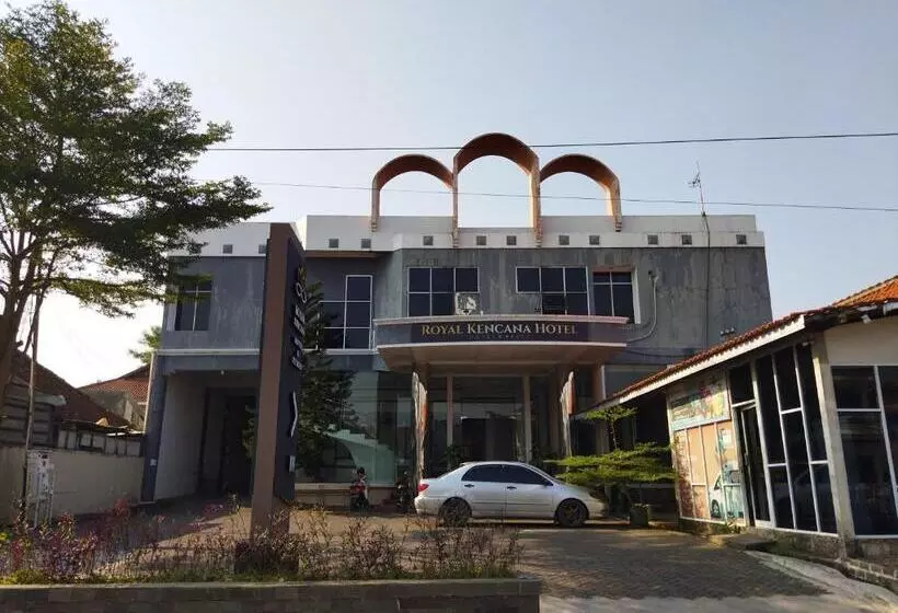 Royal Kencana Powered By Cocotel