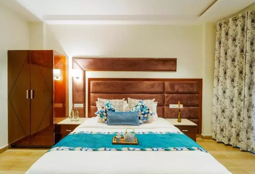 ホテル The Rose, Kasauli  A Four Star Lavish & Luxury