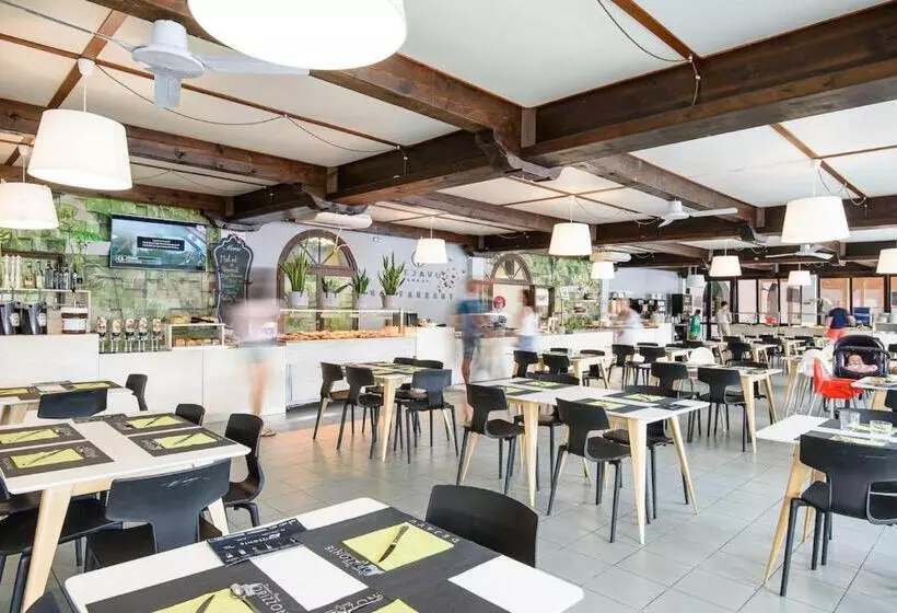 Isa Appartament Standard With Mezzanine, 4 Beds, Air Conditioning And Private Outdoor Area In Villag