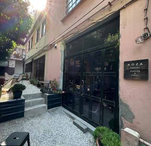 Koza Hostel Coffee & Chill
