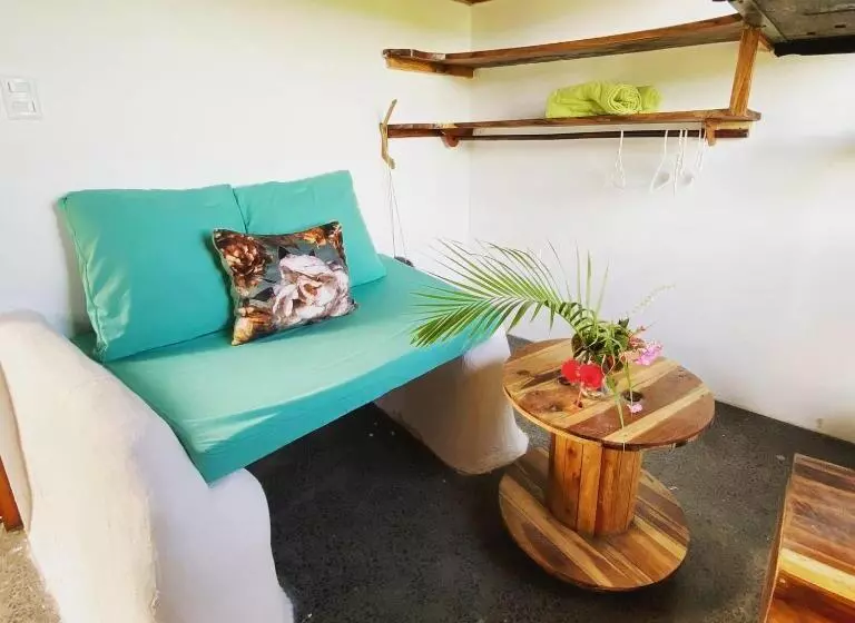 Majatalo Four Trees Jungle Lodge