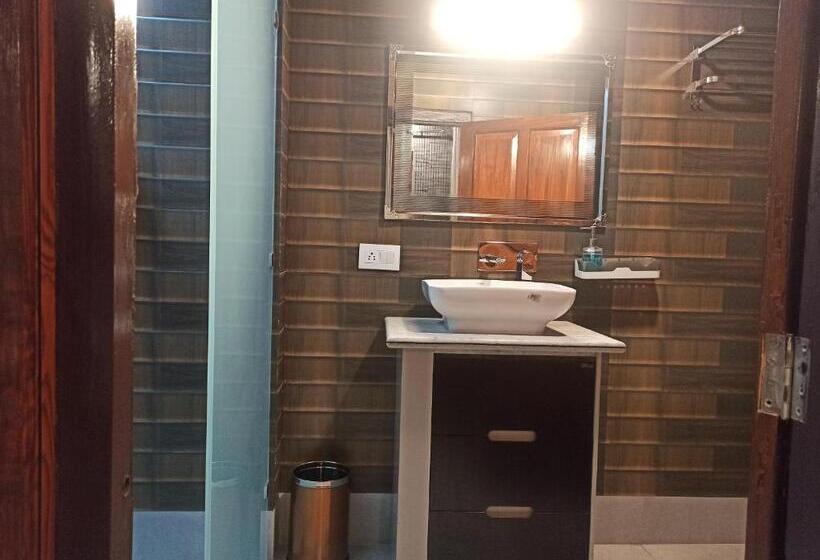 ペンション Gayatri Niwas Luxury Private Room With Ensuit Bathroom Lake View And Mountain View