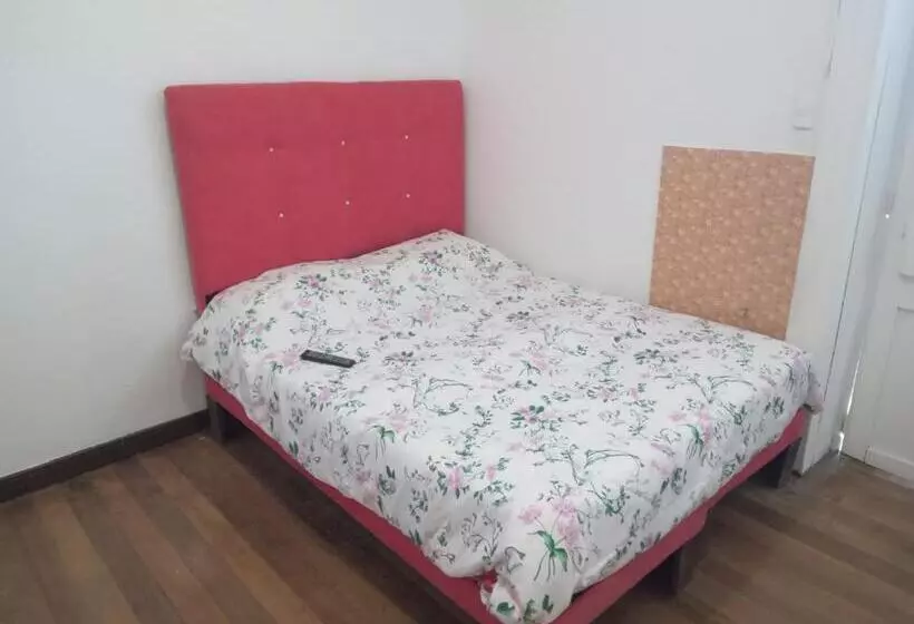 Majatalo Hostal 4 Estaciones