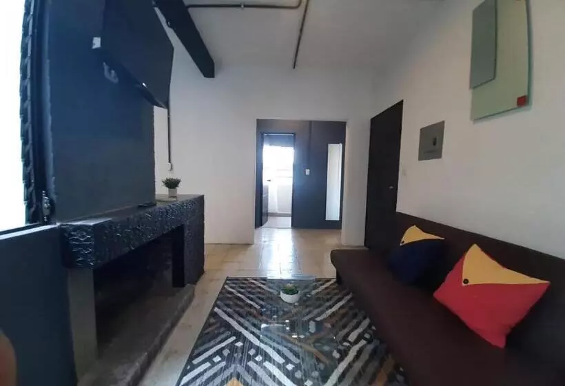 پانسیون Hostal Amaya