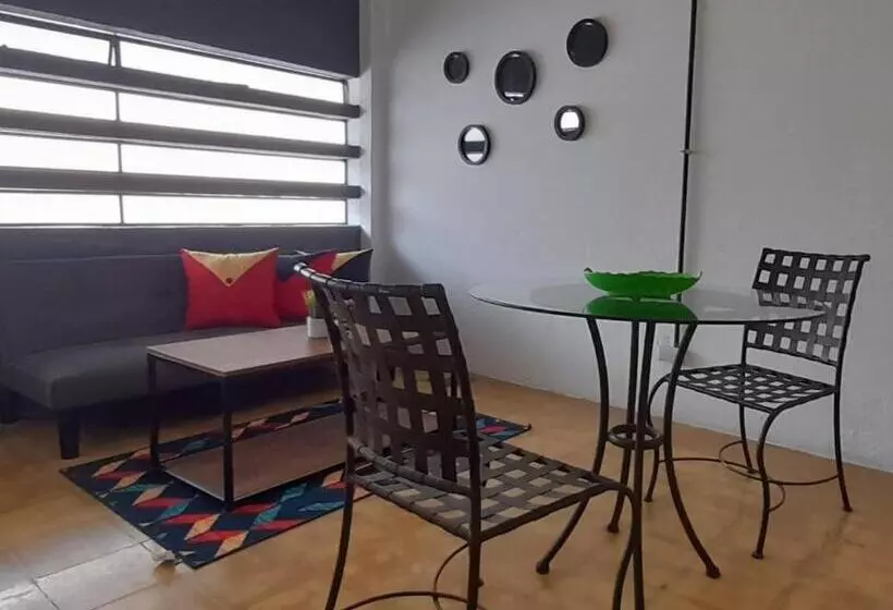 پانسیون Hostal Amaya