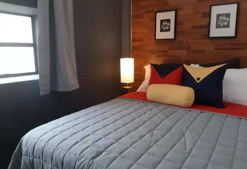 پانسیون Hostal Amaya