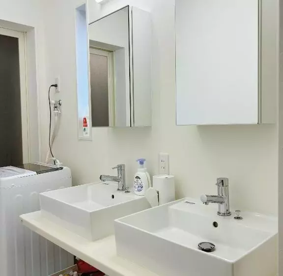 Ryokan Tokyo Private Villa/near Station/ginza/asakusa/sky Tree/louis House
