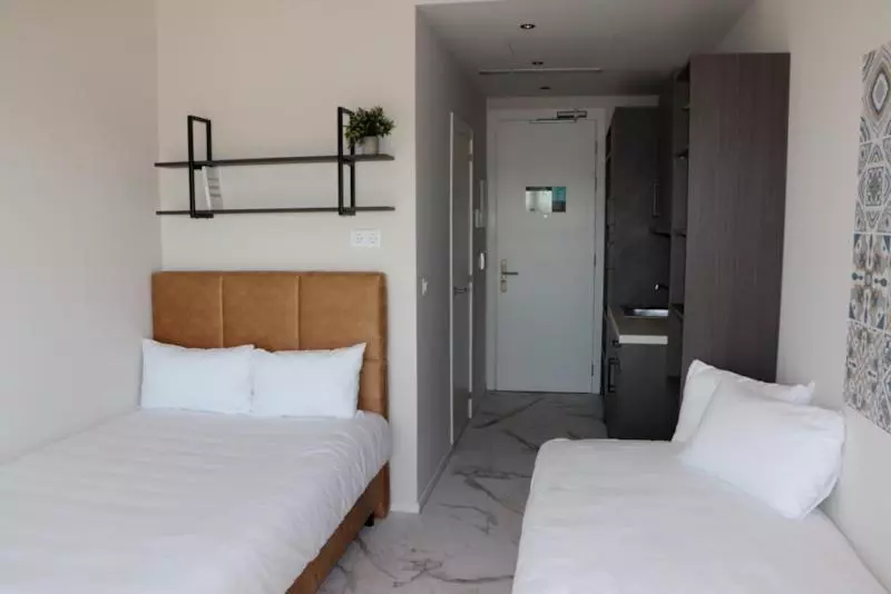 Student Experience Madrid Pozuelo   Luxury Hostel